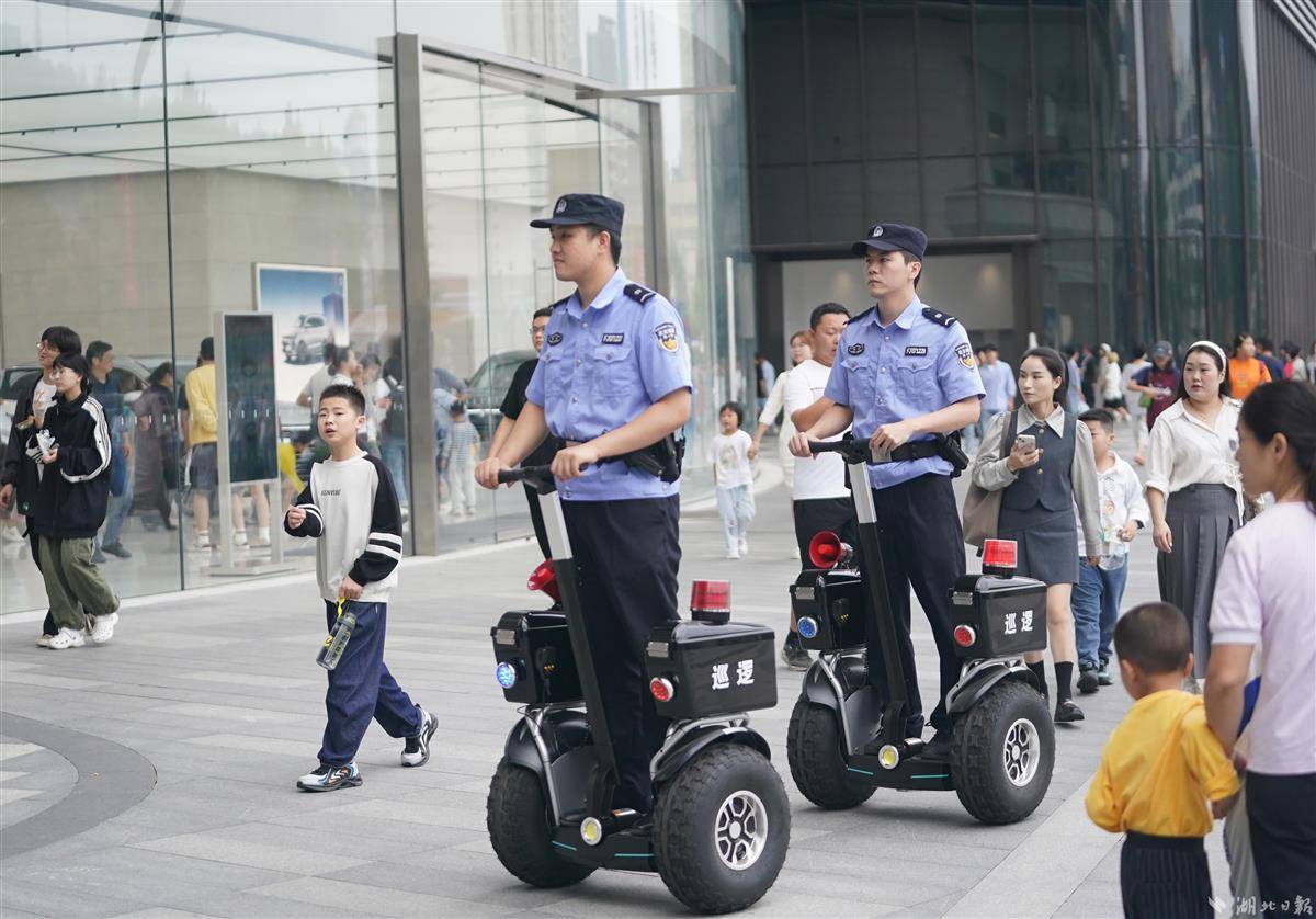 皇冠电玩城